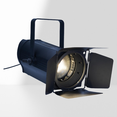 400W RGBALC LED Fresnel Stage Light CRI 95 RDM DMX Control Auto Zoom Pro Pencahayaan