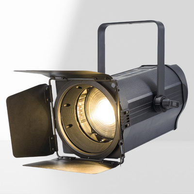 Harga yang bagus 300W RGBALC 6 in 1 LED Fresnel Auto zoom CRI 97 Pro Solusi Pencahayaan on line